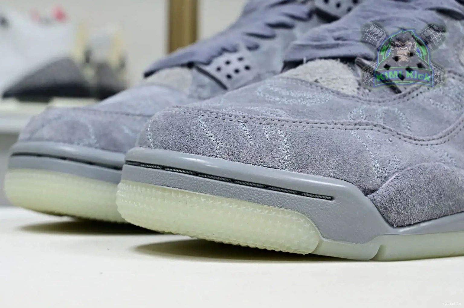 Kimikick retro Jordan kaws Air Jordan 4 0820